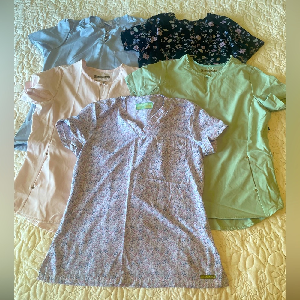 Lauderdale Scrub Tops